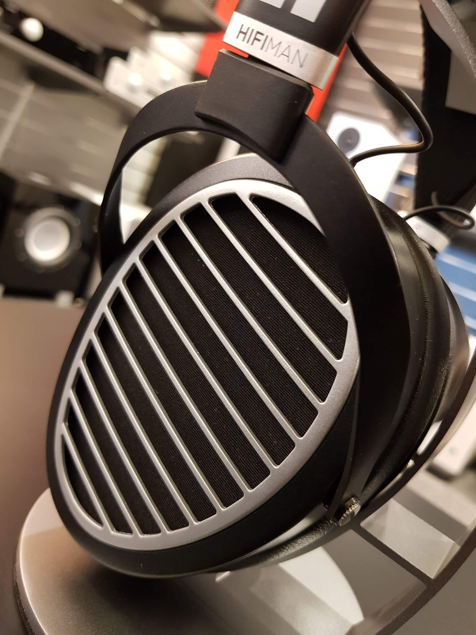 Best HiFiMan wireless Bluetooth headphones: Ananda-BT showcase