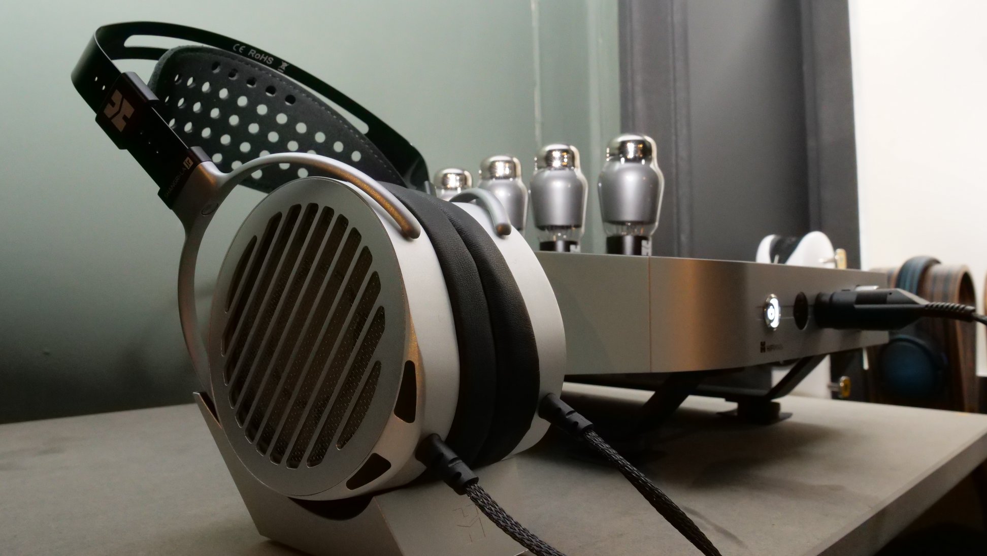 HiFiMan SHANGRI-LA jr electrostatic headphones with amp