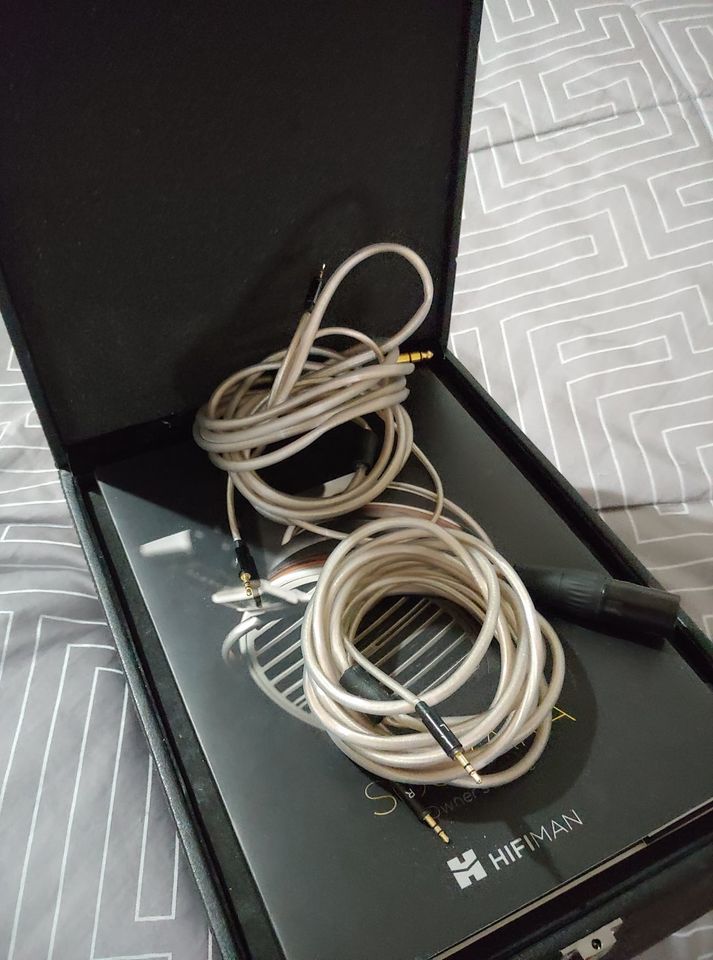 Susvara cables & cover box